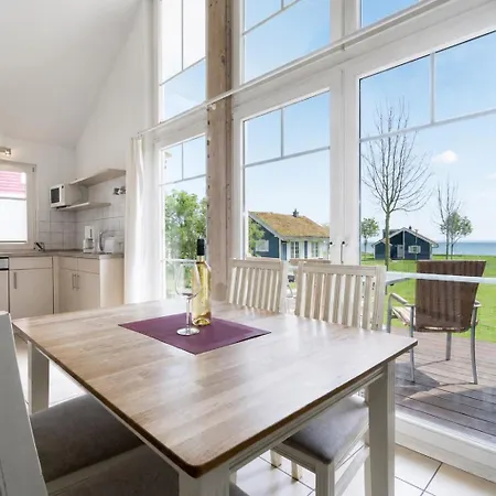 Holiday home Strandpark H088